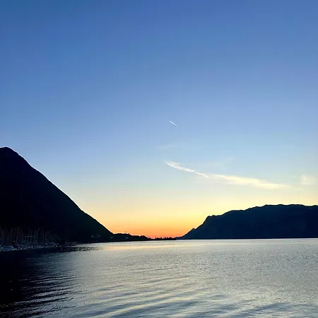 Riflessi D'acqua *
